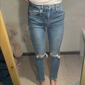 Topshop Jamie ripped knee jeans